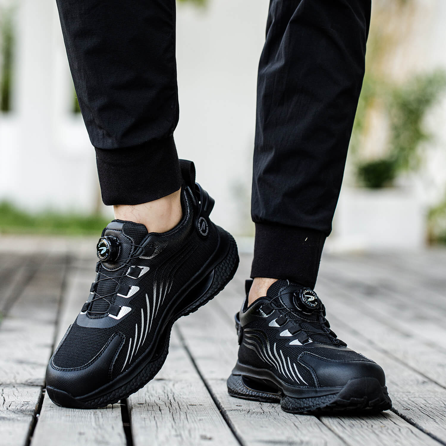 QD Knob Lacing Steel Toe Work Sneakers