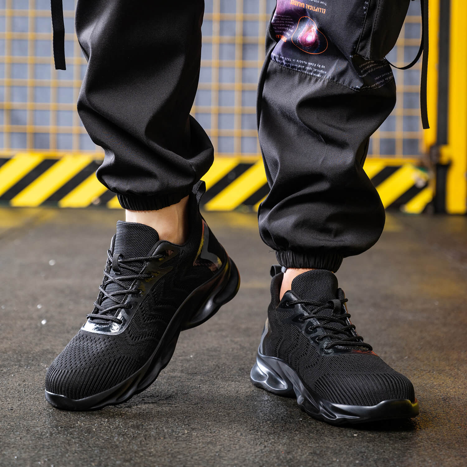 QD Composite Toe Lightweight Work Sneakers